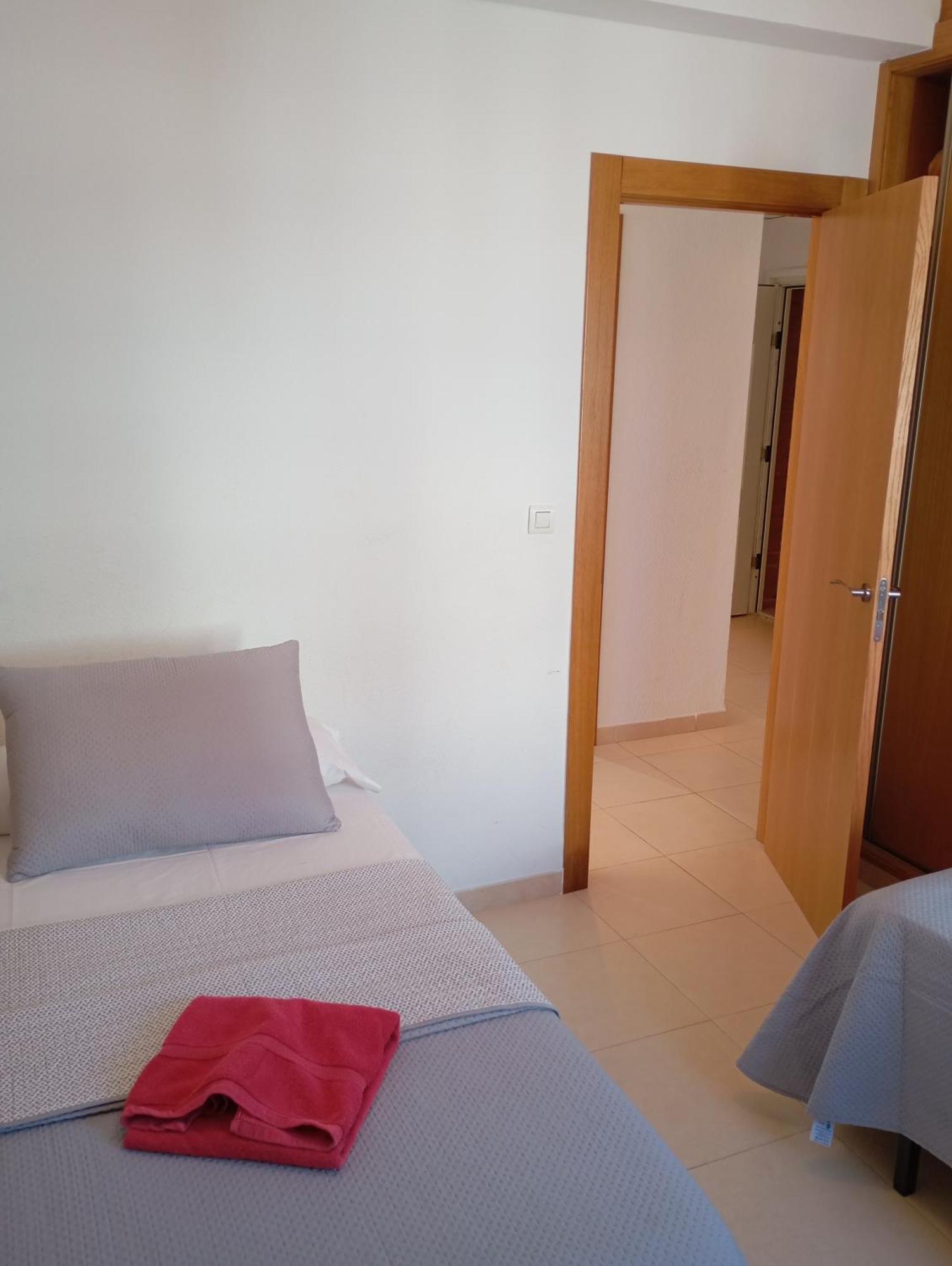 Apartamentos Danesp-Playa De Les Amplaries Marina Dor- Frontales Al Mar Oropesa del Mar Bagian luar foto